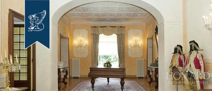 Image No.17-28 Bed Hotel for sale