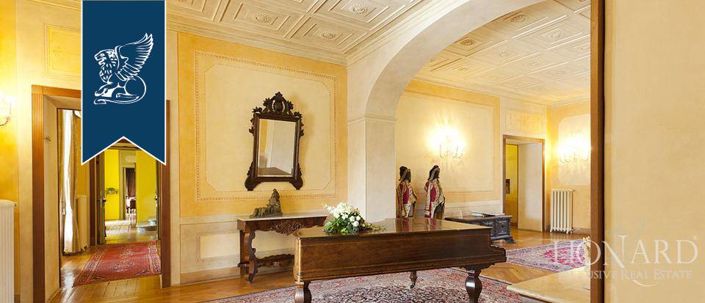 Image No.18-28 Bed Hotel for sale