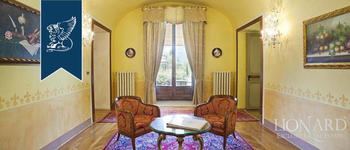 Image No.24-28 Bed Hotel for sale