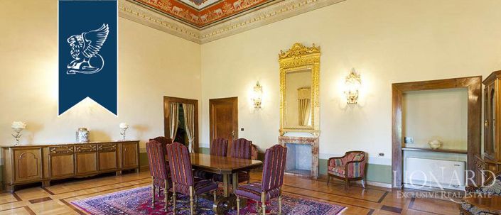 Image No.45-28 Bed Hotel for sale