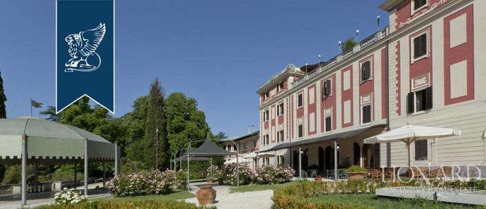 Image No.5-28 Bed Hotel for sale