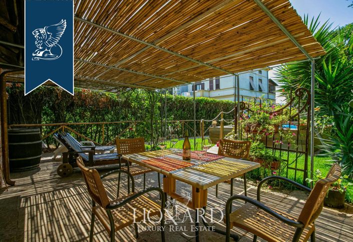 Image No.19-3 Bed Villa for sale