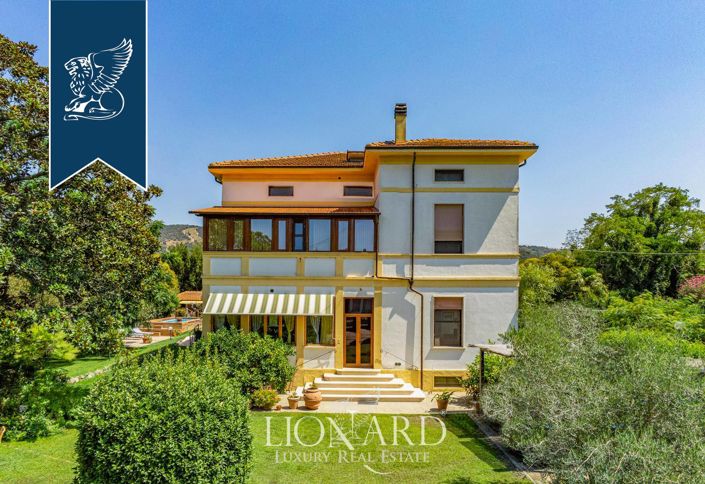 Image No.6-3 Bed Villa for sale