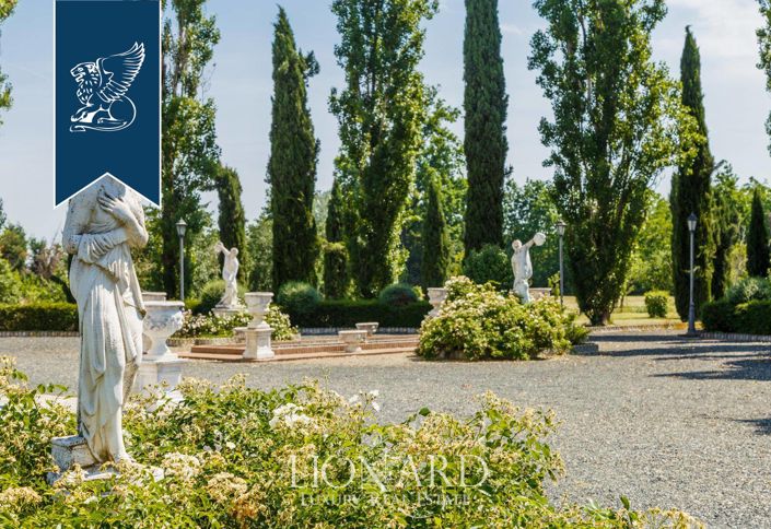 Image No.13-4 Bed Villa for sale