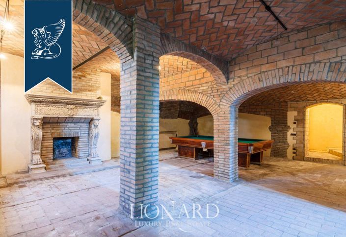 Image No.44-4 Bed Villa for sale