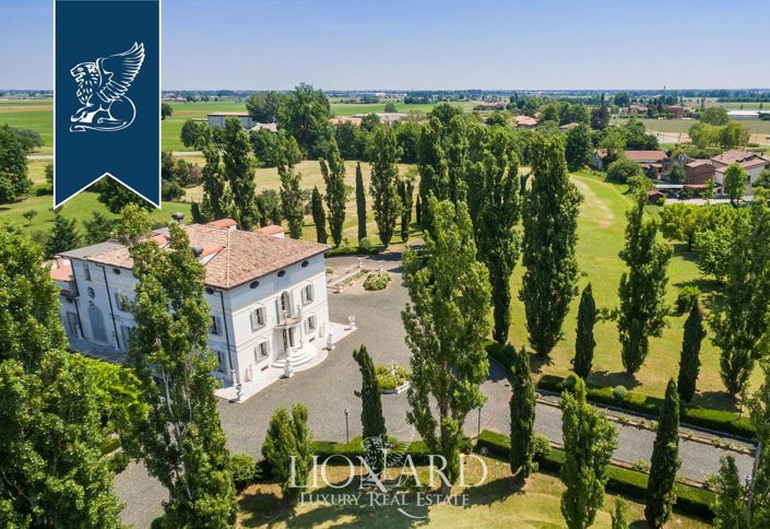 Image No.54-4 Bed Villa for sale