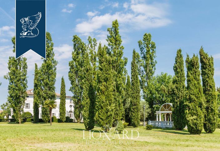 Image No.7-4 Bed Villa for sale