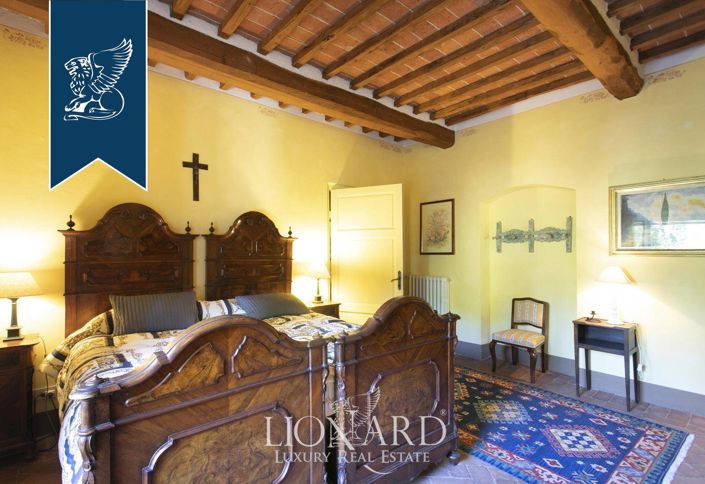 Image No.32-8 Bed Country House for sale