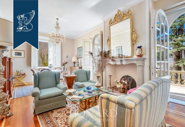 Image No.5-5 Bed Villa for sale