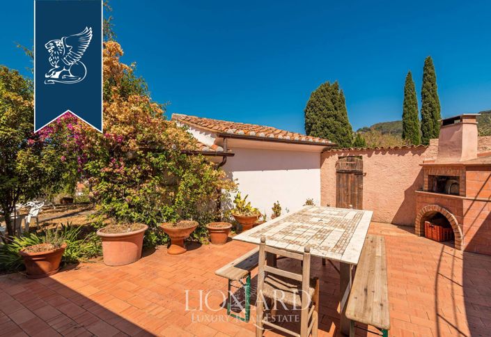 Image No.12-Villa de 5 chambres à vendre à Marciana Marina