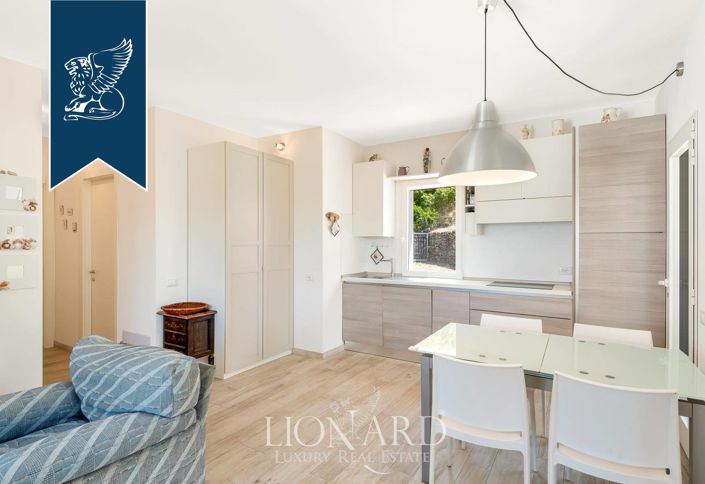 Image No.24-Villa de 5 chambres à vendre à Marciana Marina