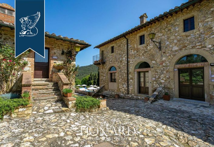 Image No.10-17 Bed Hotel for sale