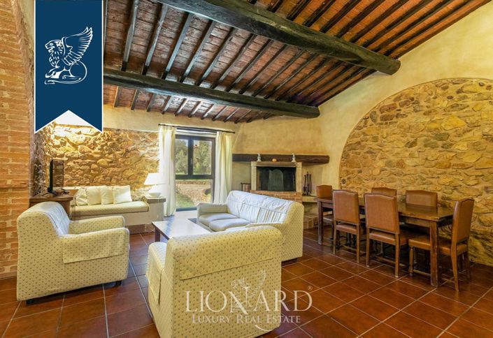 Image No.28-17 Bed Hotel for sale