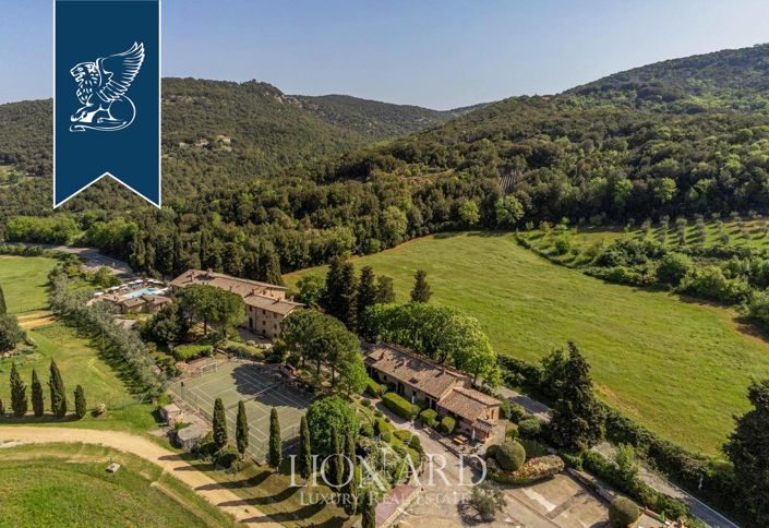 Image No.45-17 Bed Hotel for sale