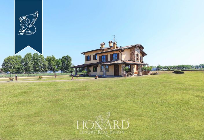 Image No.5-5 Bed Villa for sale