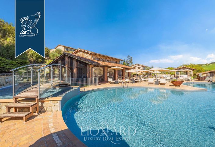 Image No.19-37 Bed Hotel for sale