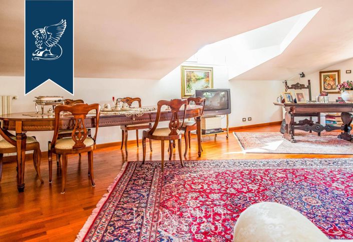 Image No.13-5 Bed Villa for sale