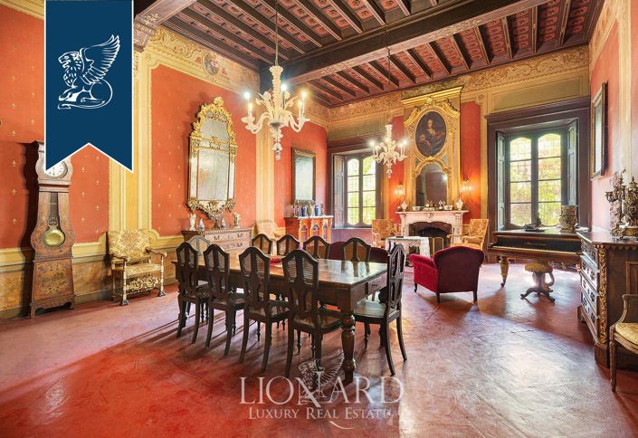 Image No.33-8 Bed Property for sale