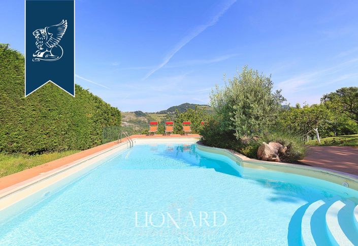 Image No.18-5 Bed Villa for sale