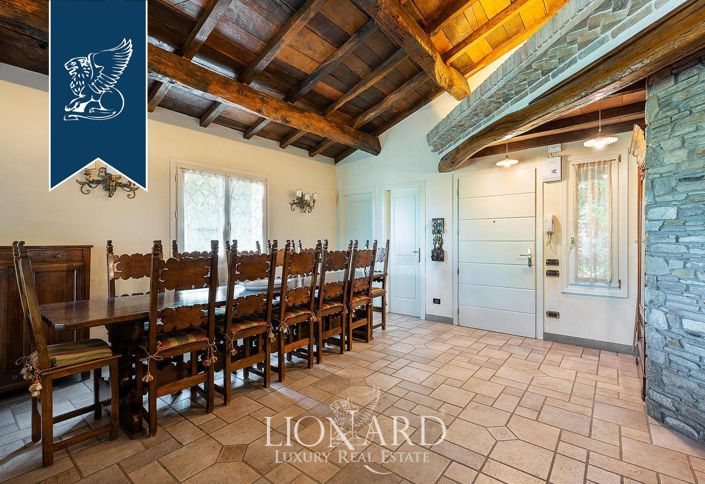 Image No.28-5 Bed Villa for sale