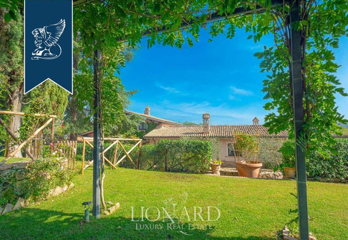 Image No.26-9 Bed Villa for sale