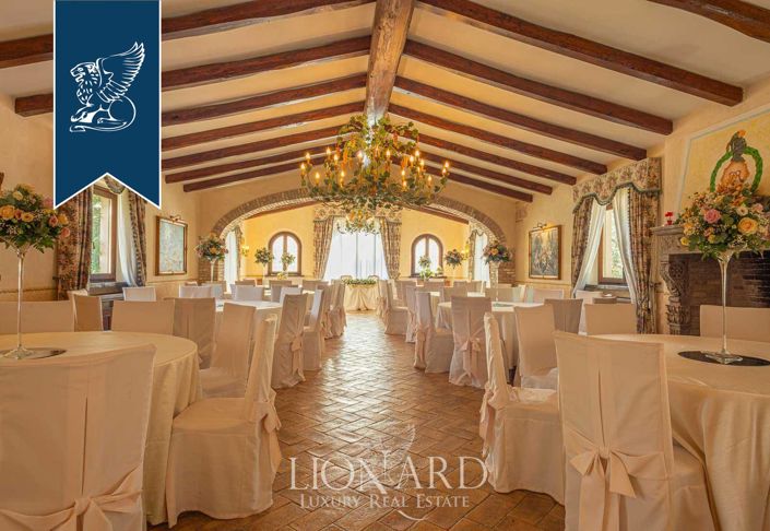 Image No.35-9 Bed Villa for sale