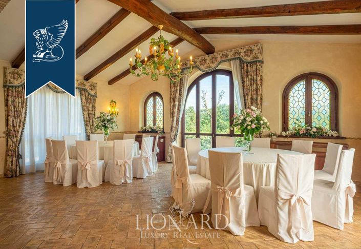 Image No.42-9 Bed Villa for sale