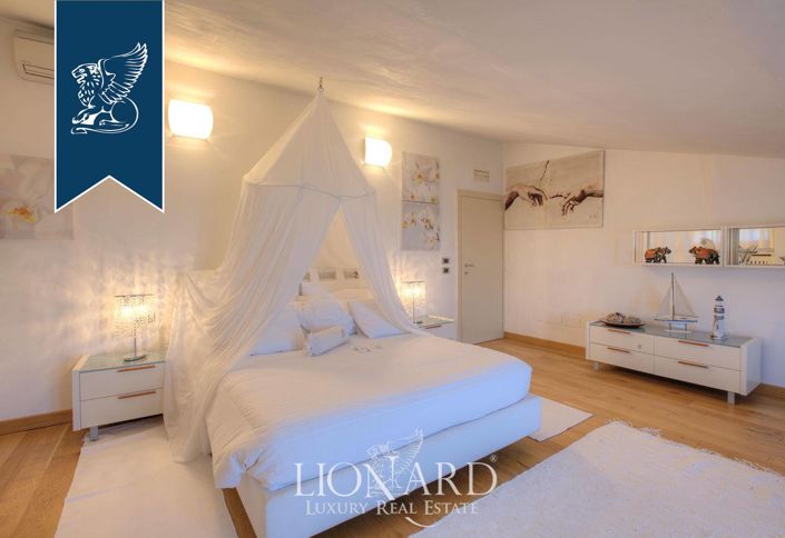 Image No.34-4 Bed Villa for sale