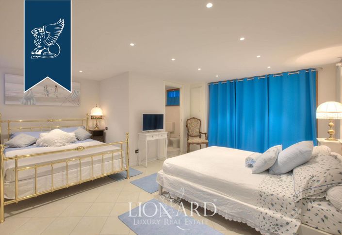 Image No.35-4 Bed Villa for sale