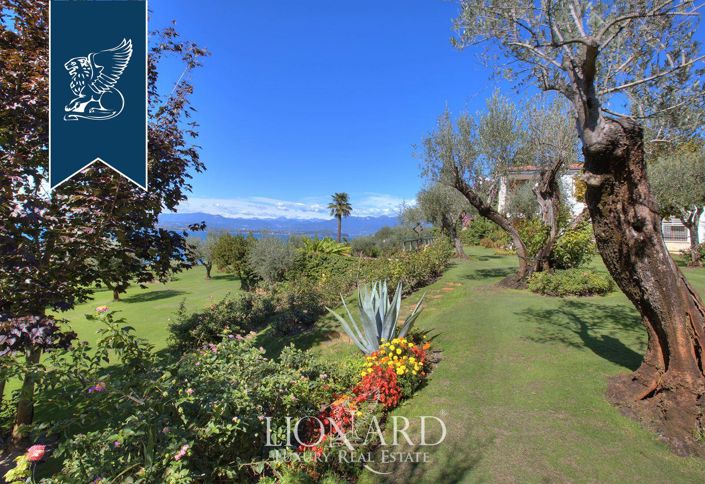 Image No.6-4 Bed Villa for sale