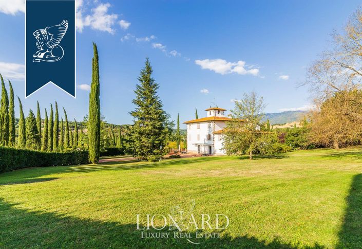 Image No.2-22 Bed Villa for sale