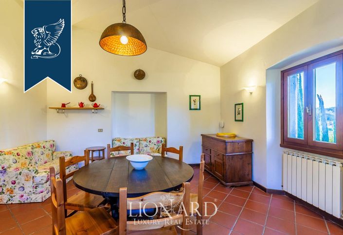 Image No.35-22 Bed Villa for sale