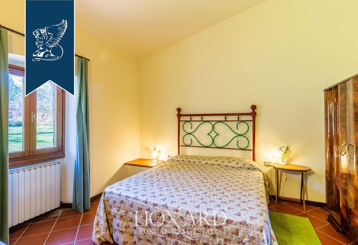 Image No.40-22 Bed Villa for sale