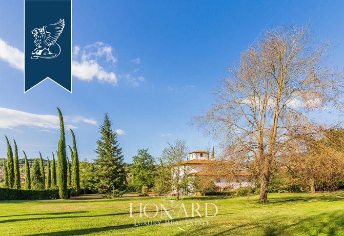 Image No.5-22 Bed Villa for sale