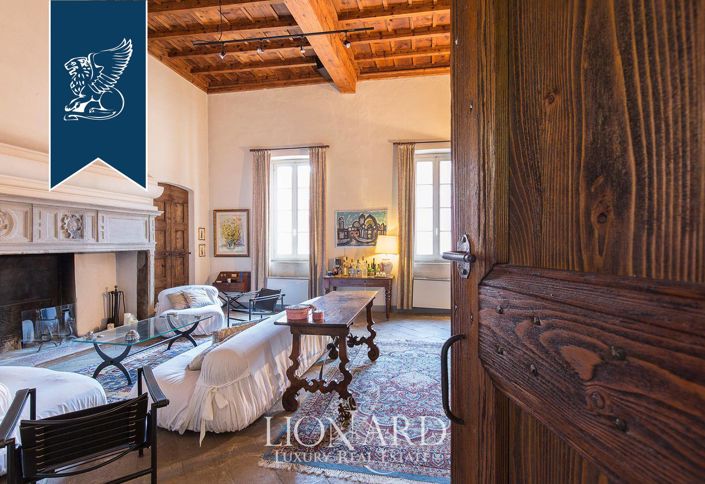 Image No.6-5 Bed Villa for sale