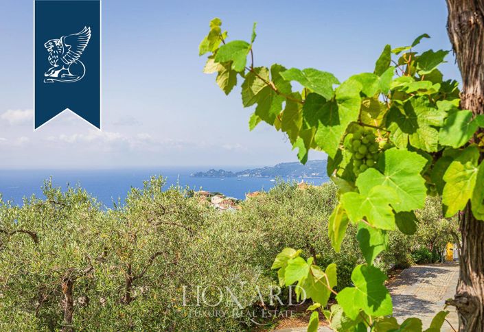 Image No.25-6 Bed Villa for sale