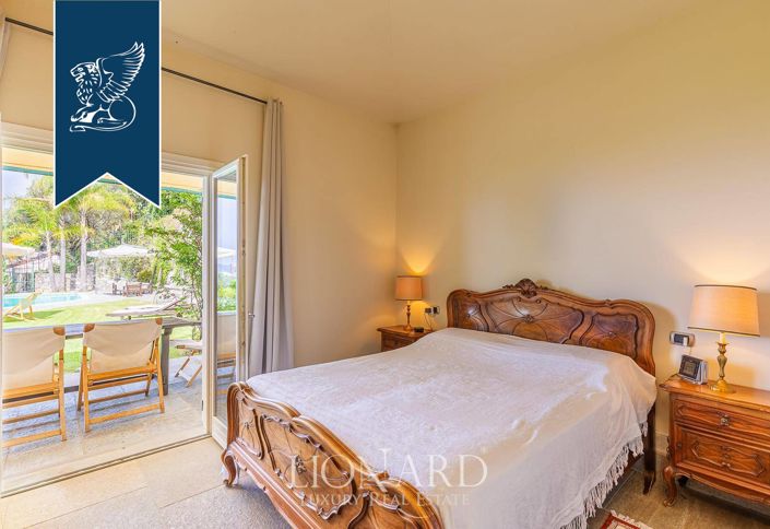 Image No.31-6 Bed Villa for sale