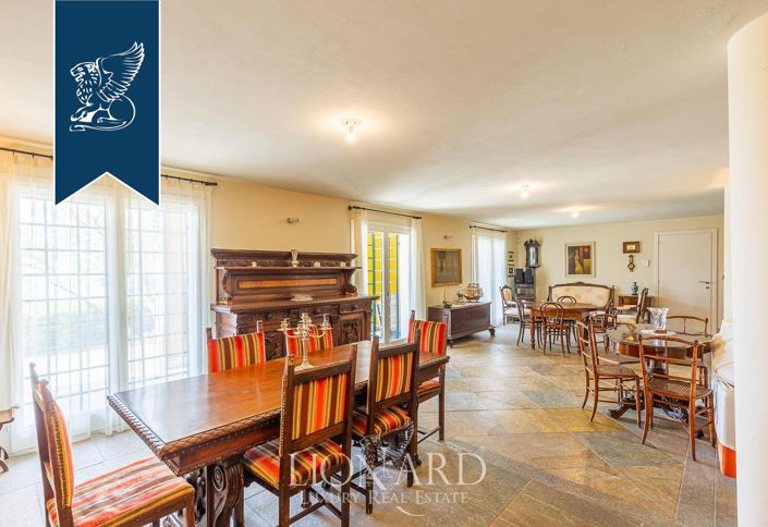 Image No.37-6 Bed Villa for sale