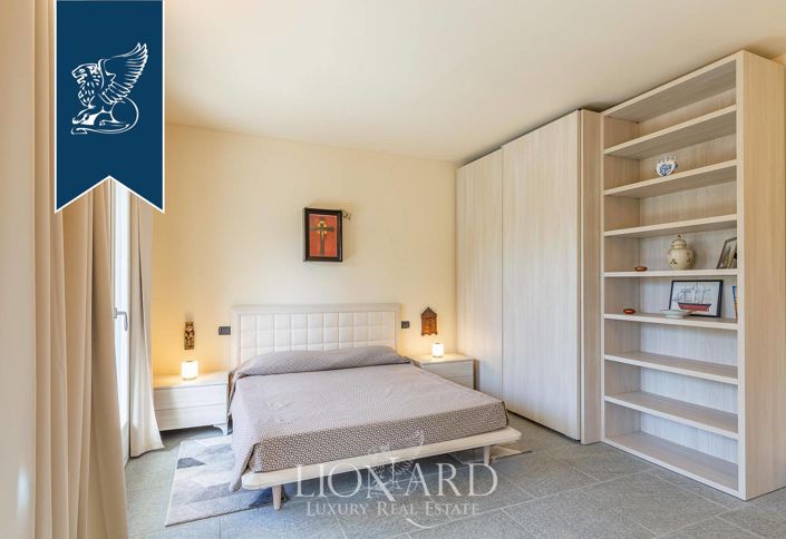 Image No.44-6 Bed Villa for sale