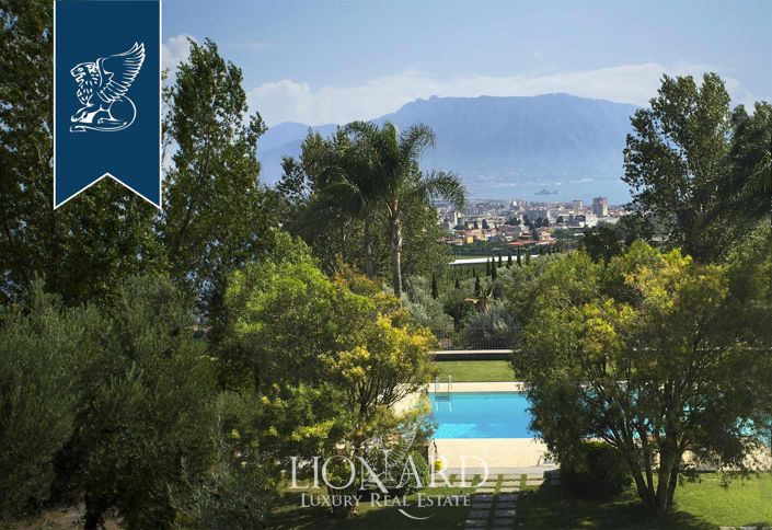 Image No.19-4 Bed Villa for sale