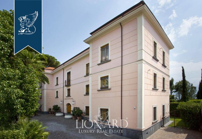 Image No.25-4 Bed Villa for sale