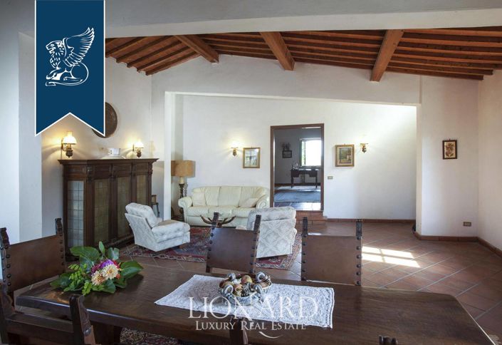 Image No.24-6 Bed Country House for sale