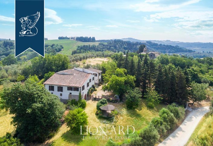 Image No.31-6 Bed Country House for sale