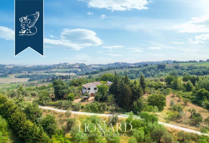 Image No.32-6 Bed Country House for sale