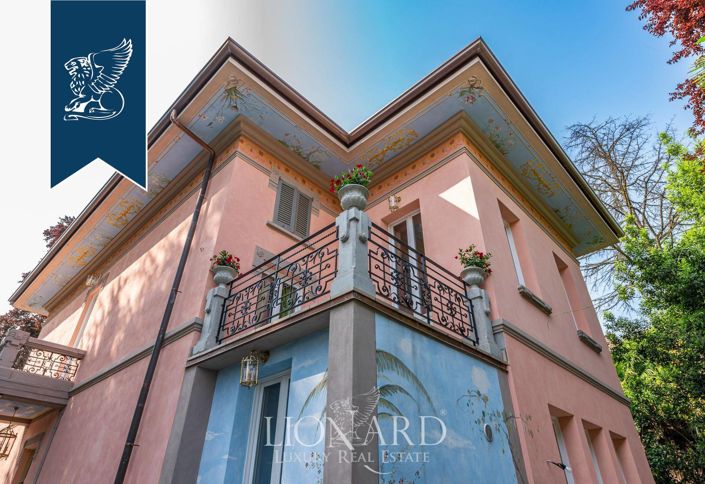 Image No.4-4 Bed Villa for sale