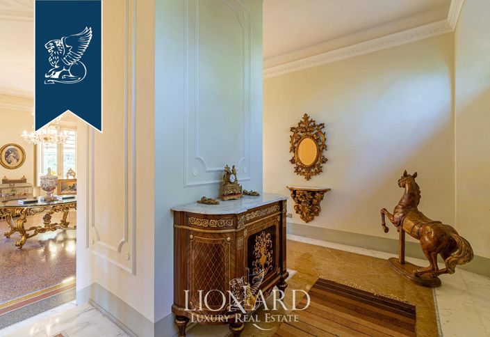 Image No.35-5 Bed Villa for sale