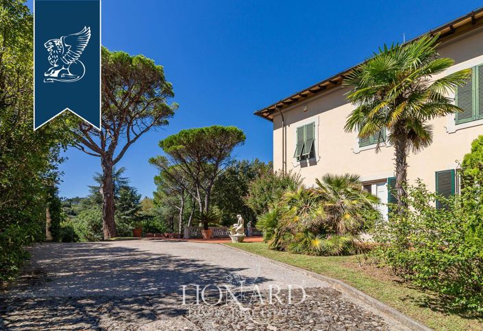 Image No.5-5 Bed Villa for sale