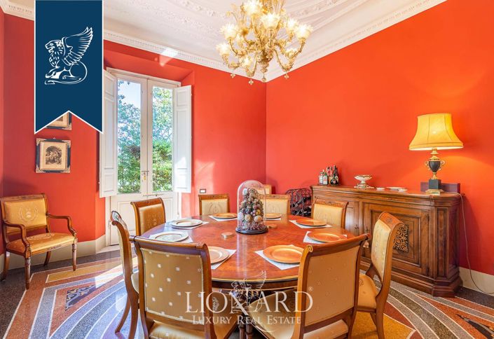 Image No.52-5 Bed Villa for sale