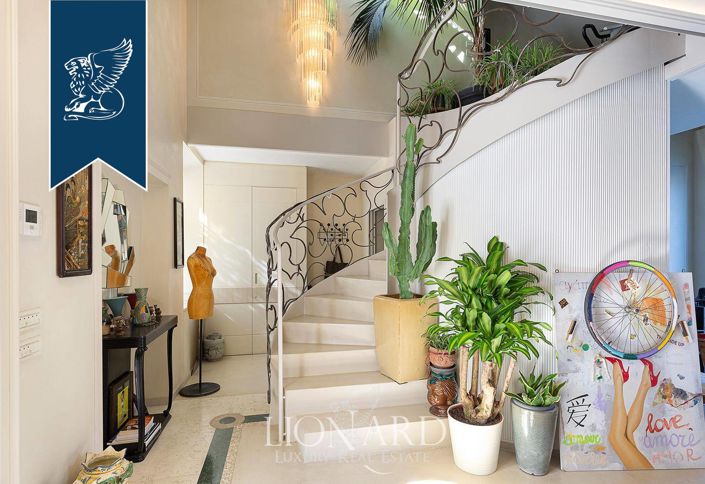 Image No.26-3 Bed Villa for sale