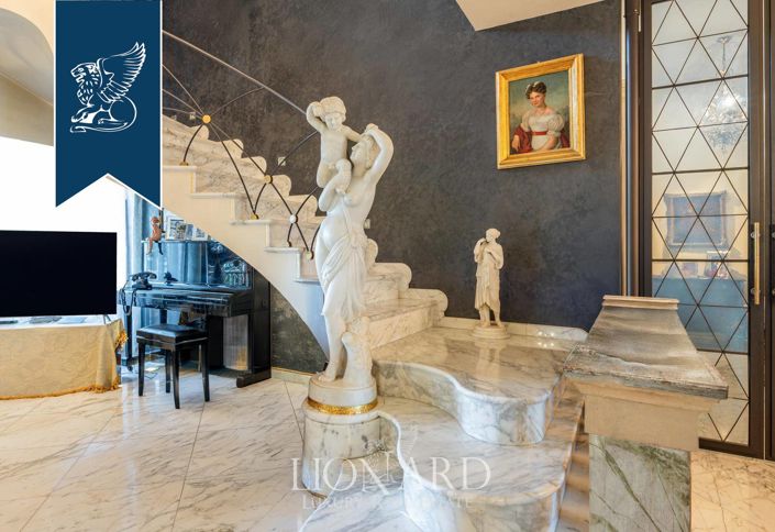 Image No.11-3 Bed Apartment for sale